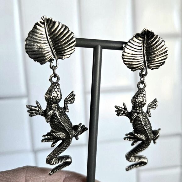 Vintage-supply Women's Silver and Grey Jewellery - Picture 6 of 6